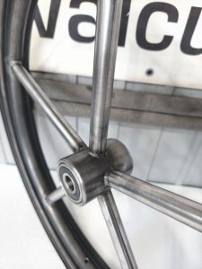 Invader Wheel 21 inch without brake flange – front view