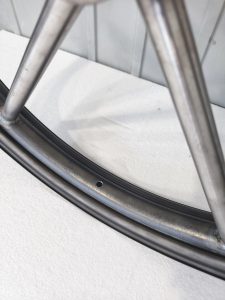Kovalcustom Invader Wheel 21″ no brake flange – side angle