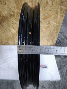 Invader Wheel 21-2.15 with brake flange Black Gloss