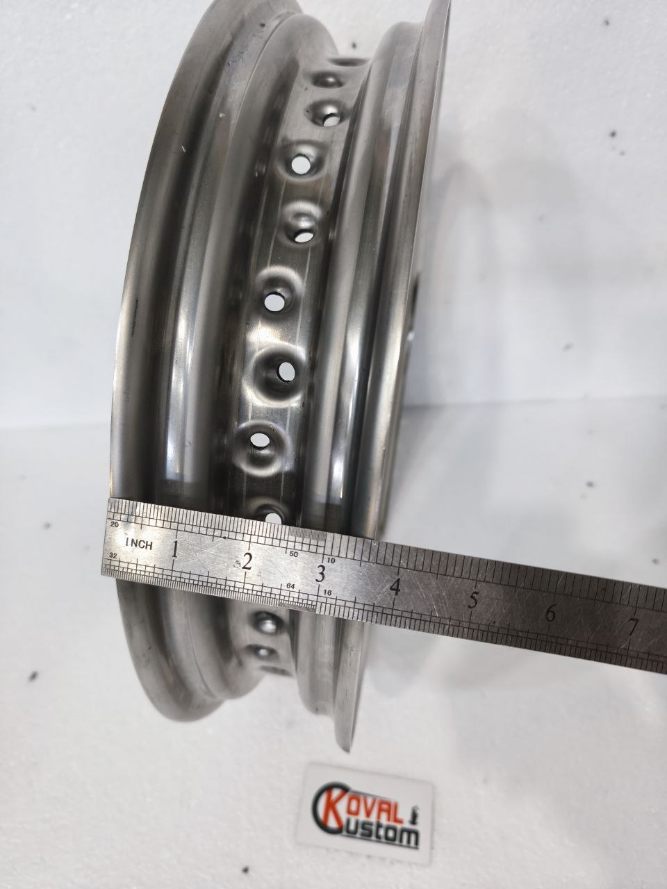 AISI 304 stainless steel rim for bobber and chopper builds